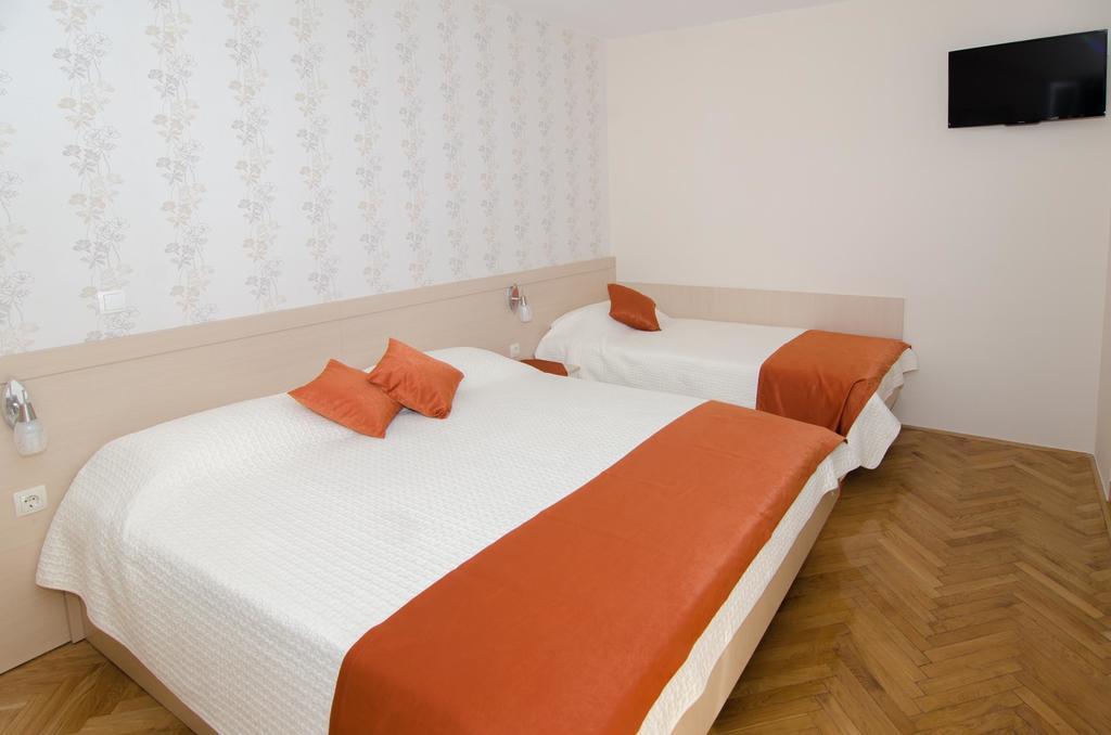 Bed & Breakfast Villa Vrgorac Orebic Bilik gambar