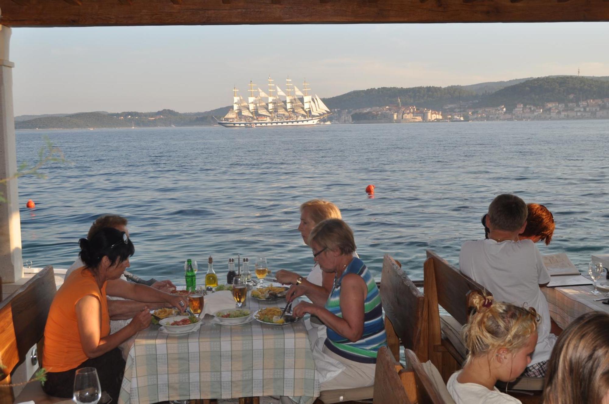 Bed & Breakfast Villa Vrgorac Orebic Luaran gambar